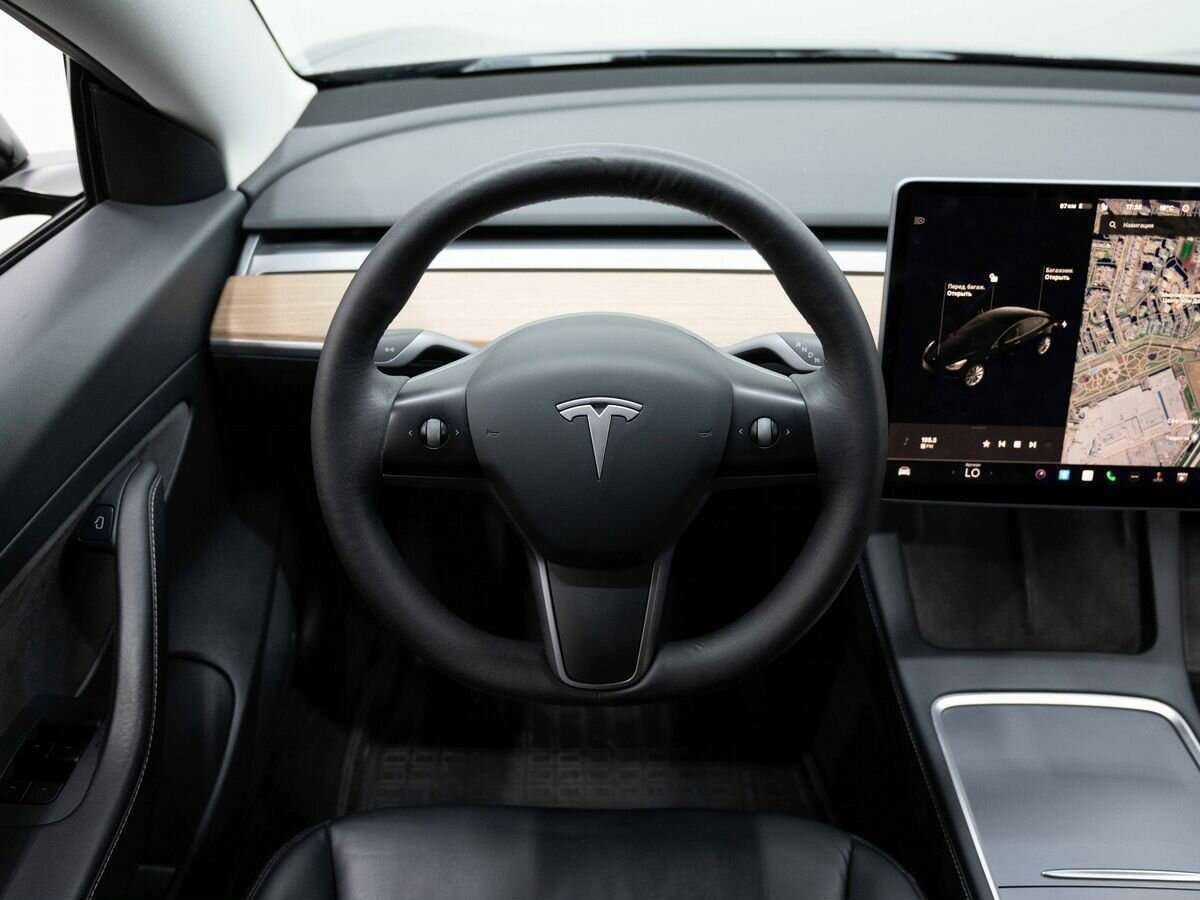 Купить Tesla Model 3 с пробегом. Фото: #13