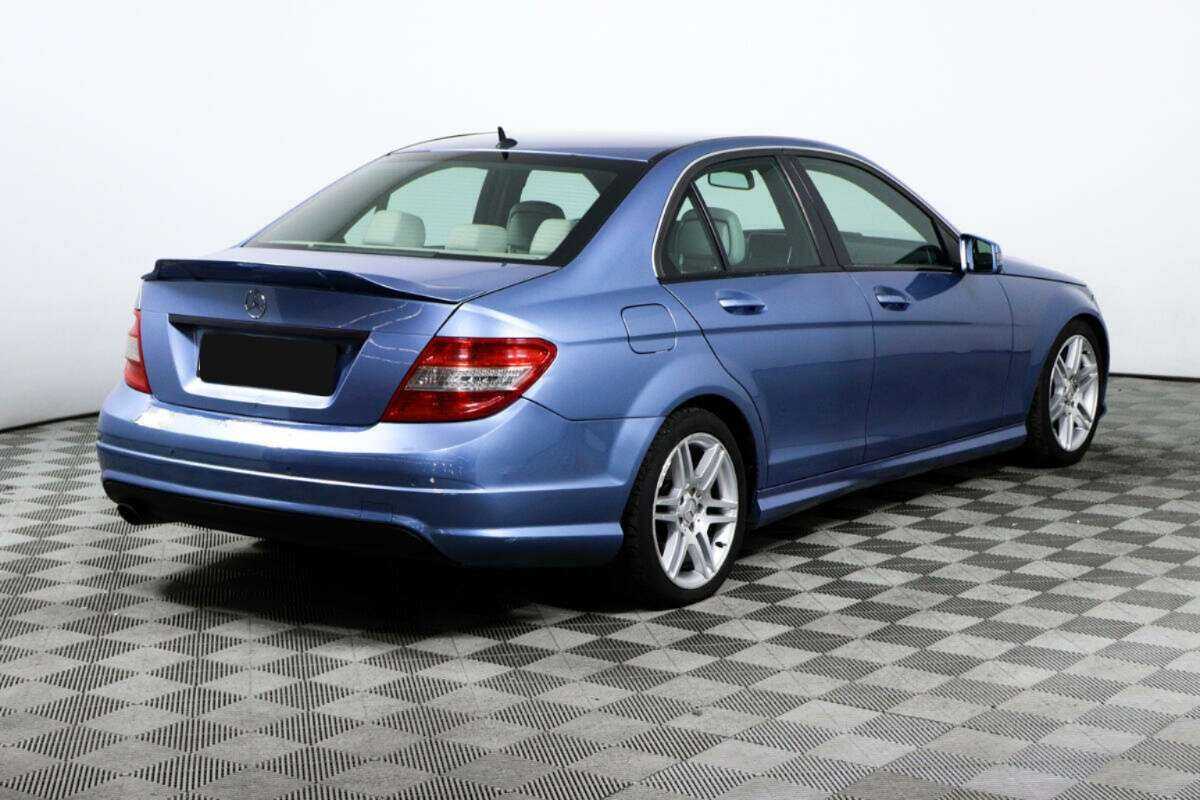 Купить Mercedes-Benz C-Класс с пробегом. Фото: #4