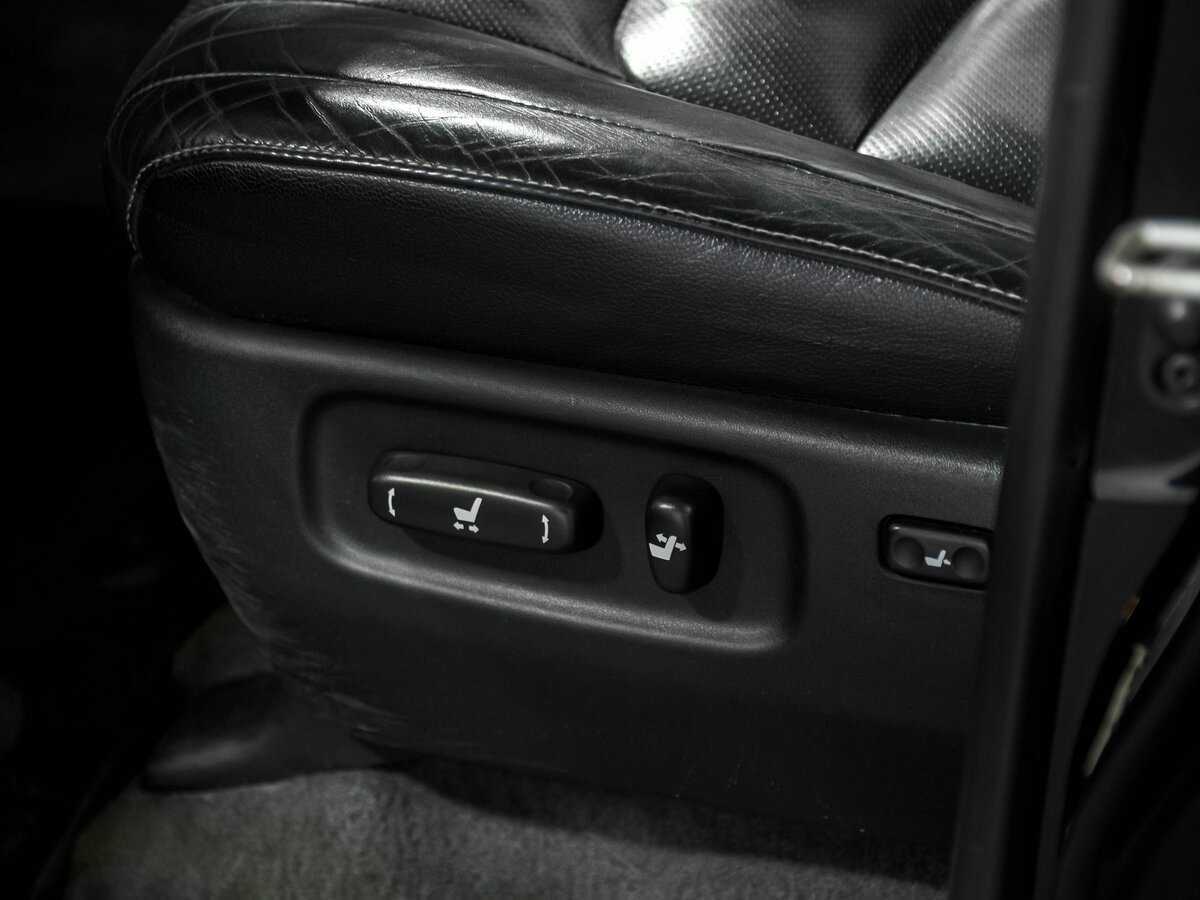 Купить Toyota Land Cruiser с пробегом. Фото: #16