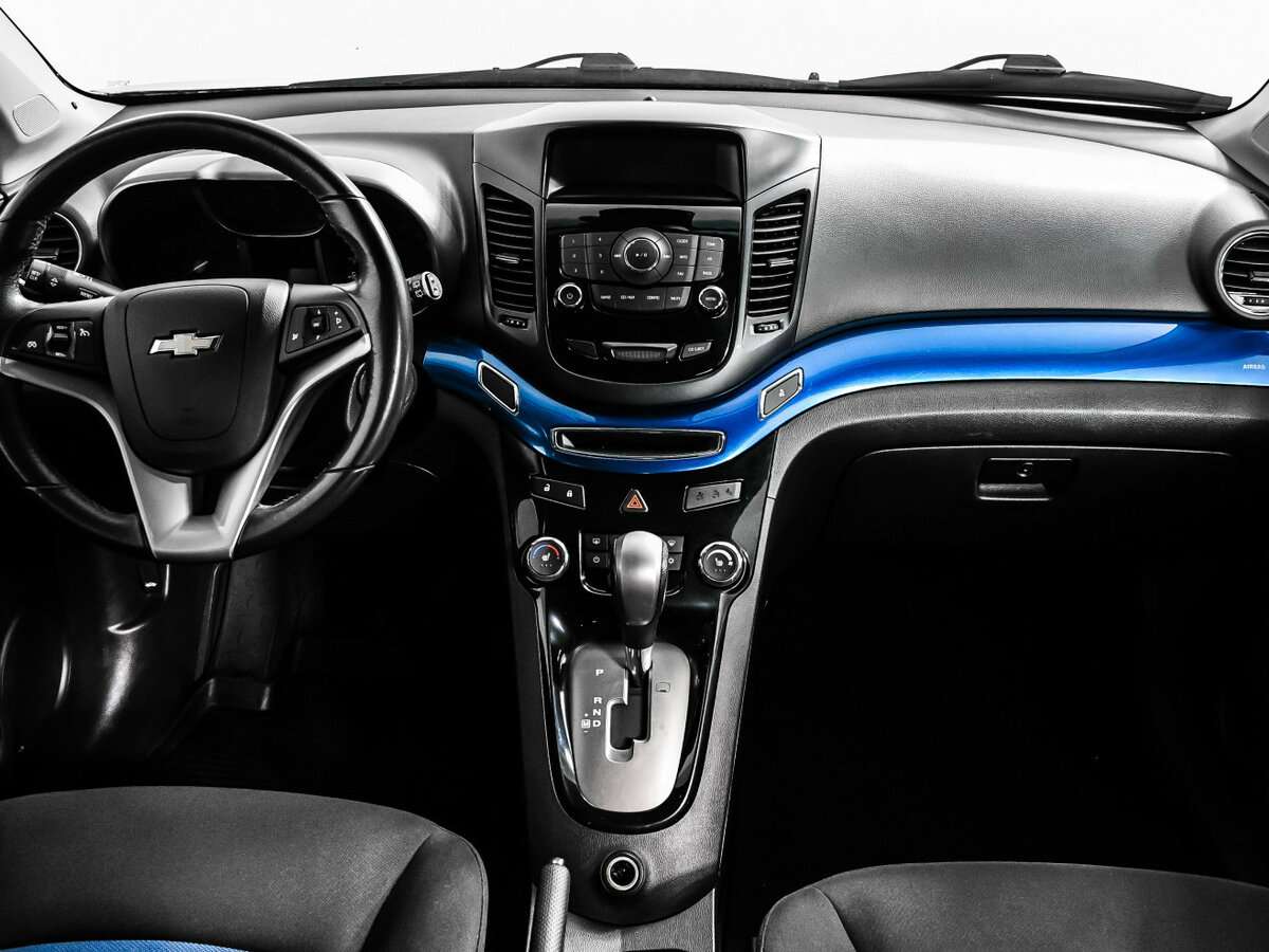 Купить Chevrolet Orlando с пробегом. Фото: #10