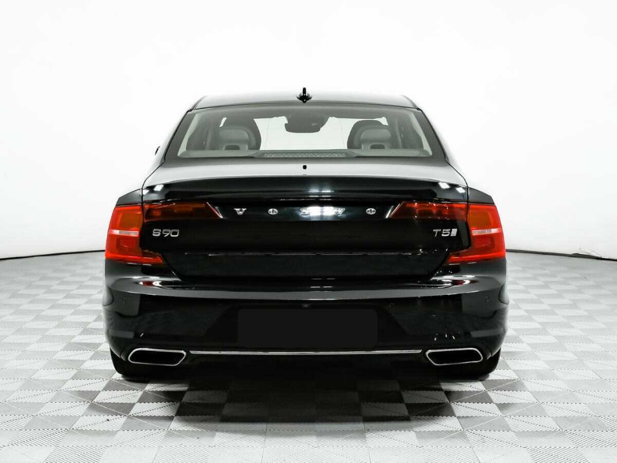 Купить Volvo S90 с пробегом. Фото: #5
