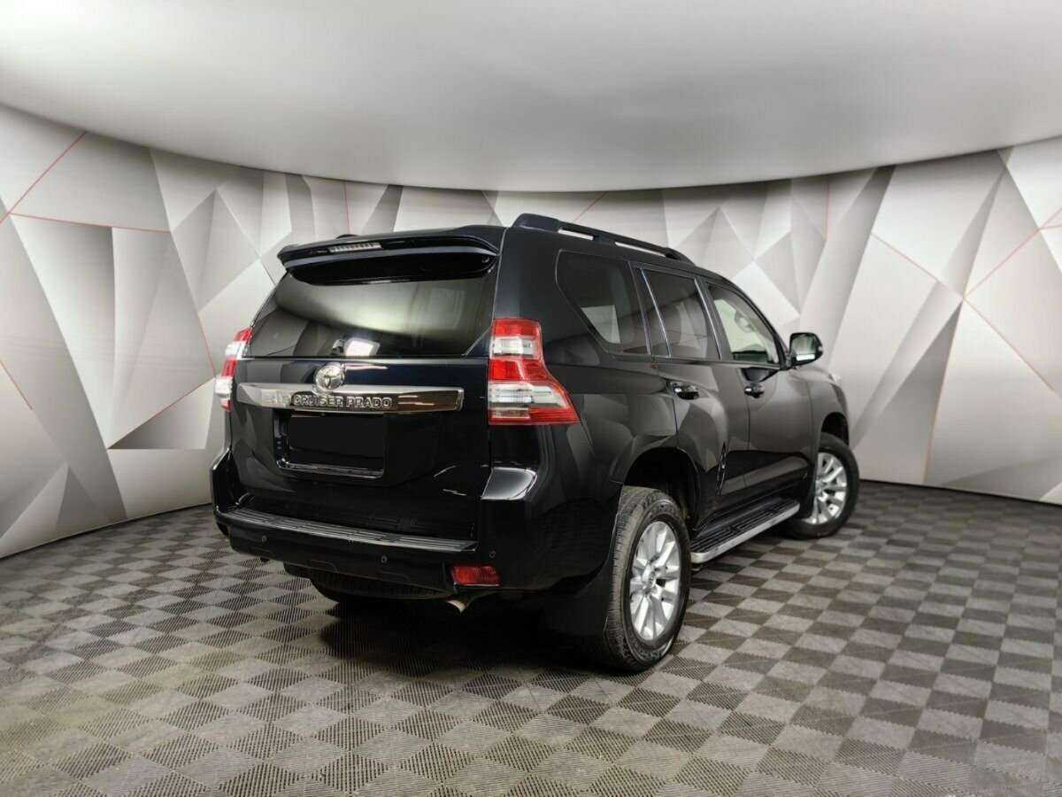 Купить Toyota Land Cruiser Prado с пробегом. Фото: #1