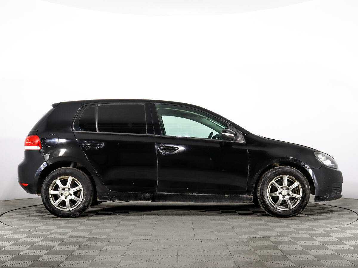 Купить Volkswagen Golf с пробегом. Фото: #3