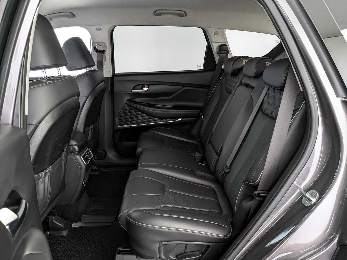 Купить Hyundai Santa Fe с пробегом. Фото: #13