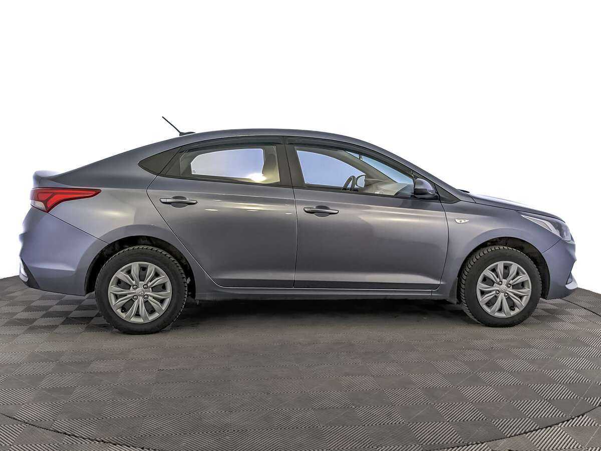 Купить Hyundai Solaris с пробегом. Фото: #3