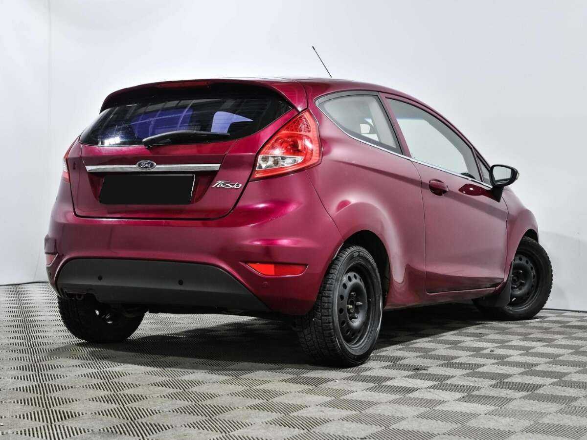 Купить Ford Fiesta с пробегом. Фото: #3
