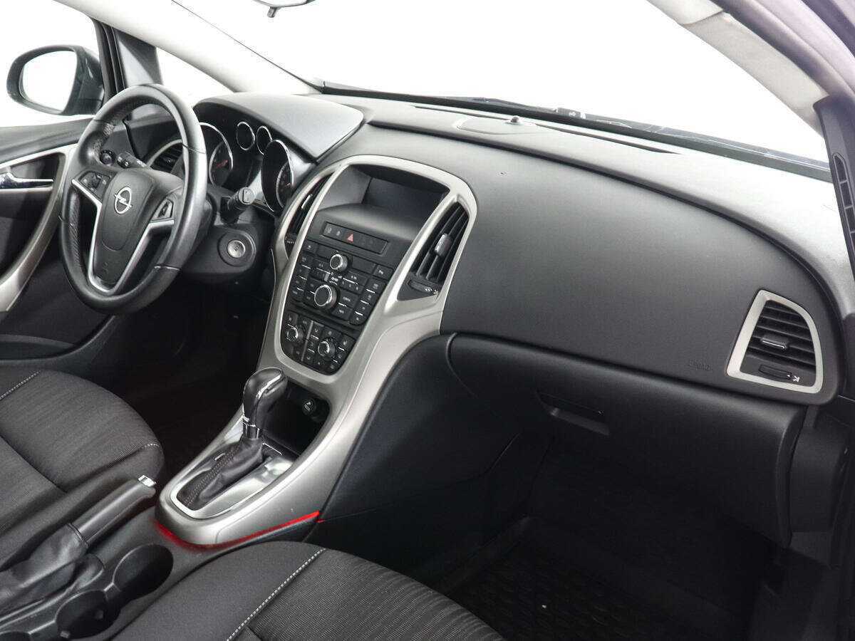 Купить Opel Astra с пробегом. Фото: #9