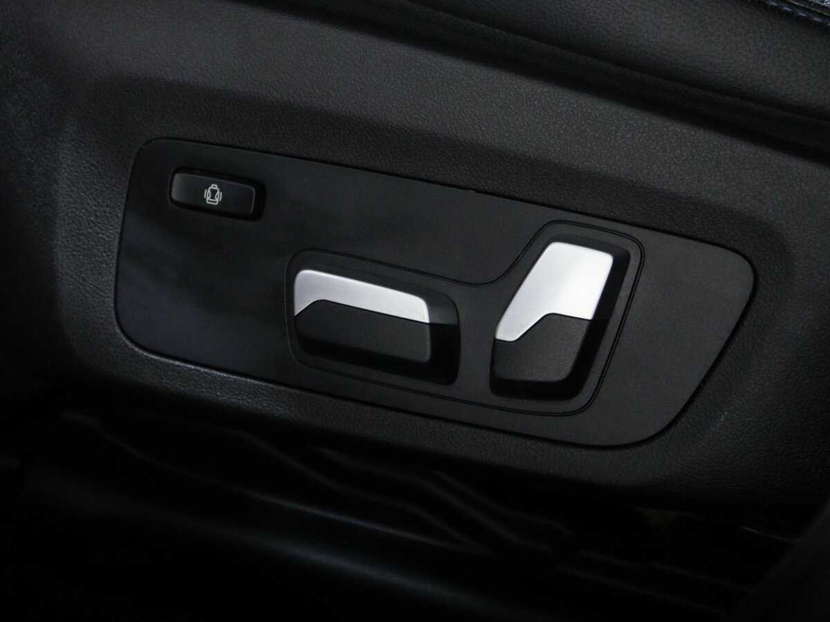 Купить BMW X4 с пробегом. Фото: #13