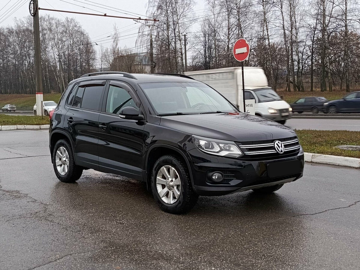 Купить Volkswagen Tiguan с пробегом. Фото: #2
