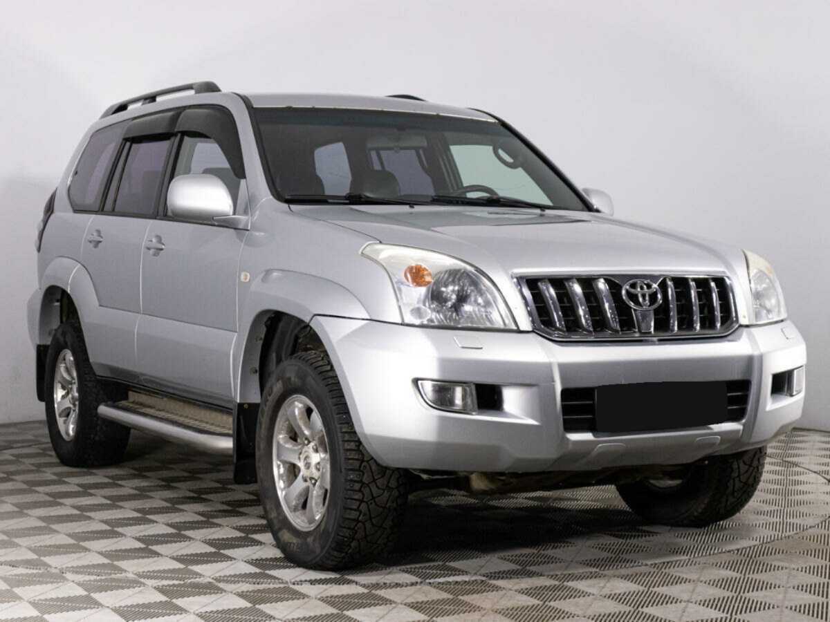 Купить Toyota Land Cruiser Prado с пробегом. Фото: #2