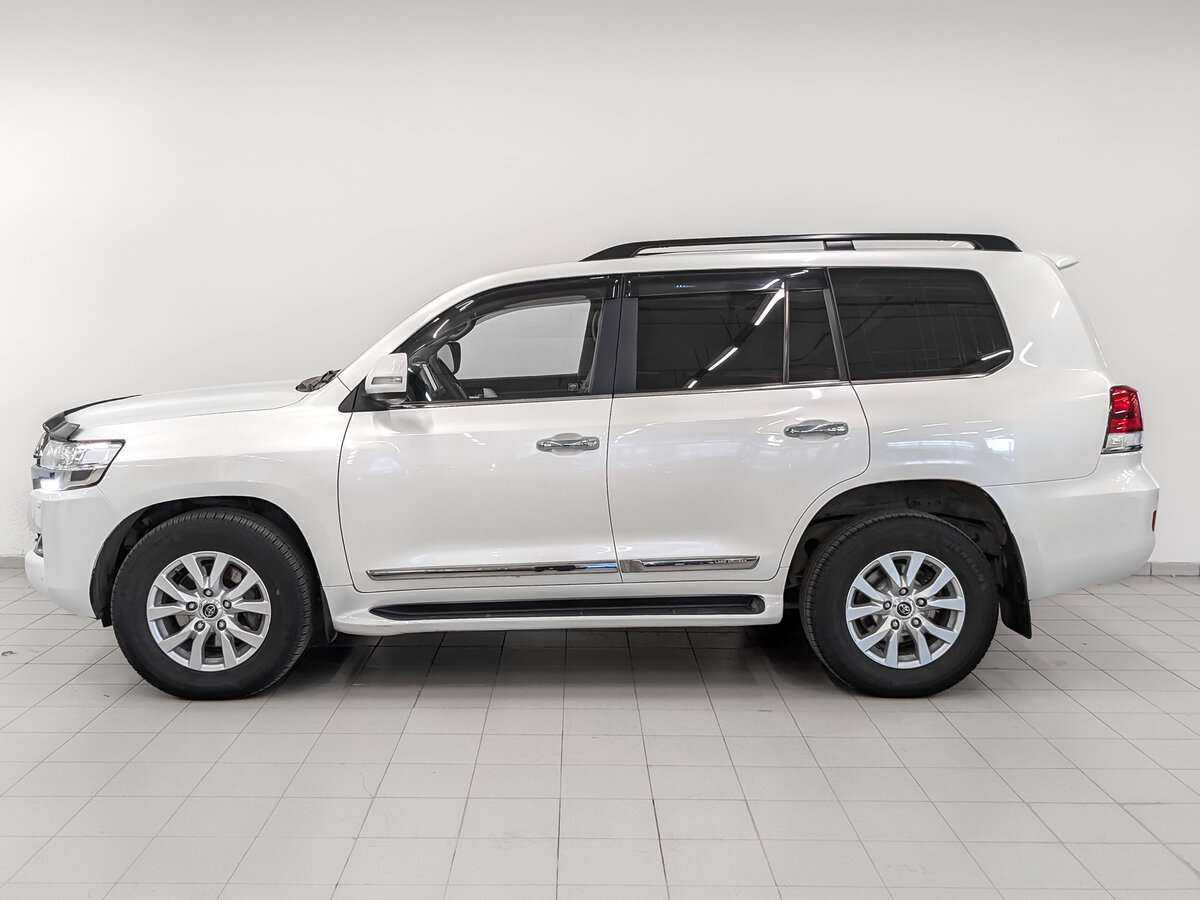 Купить Toyota Land Cruiser с пробегом. Фото: #7