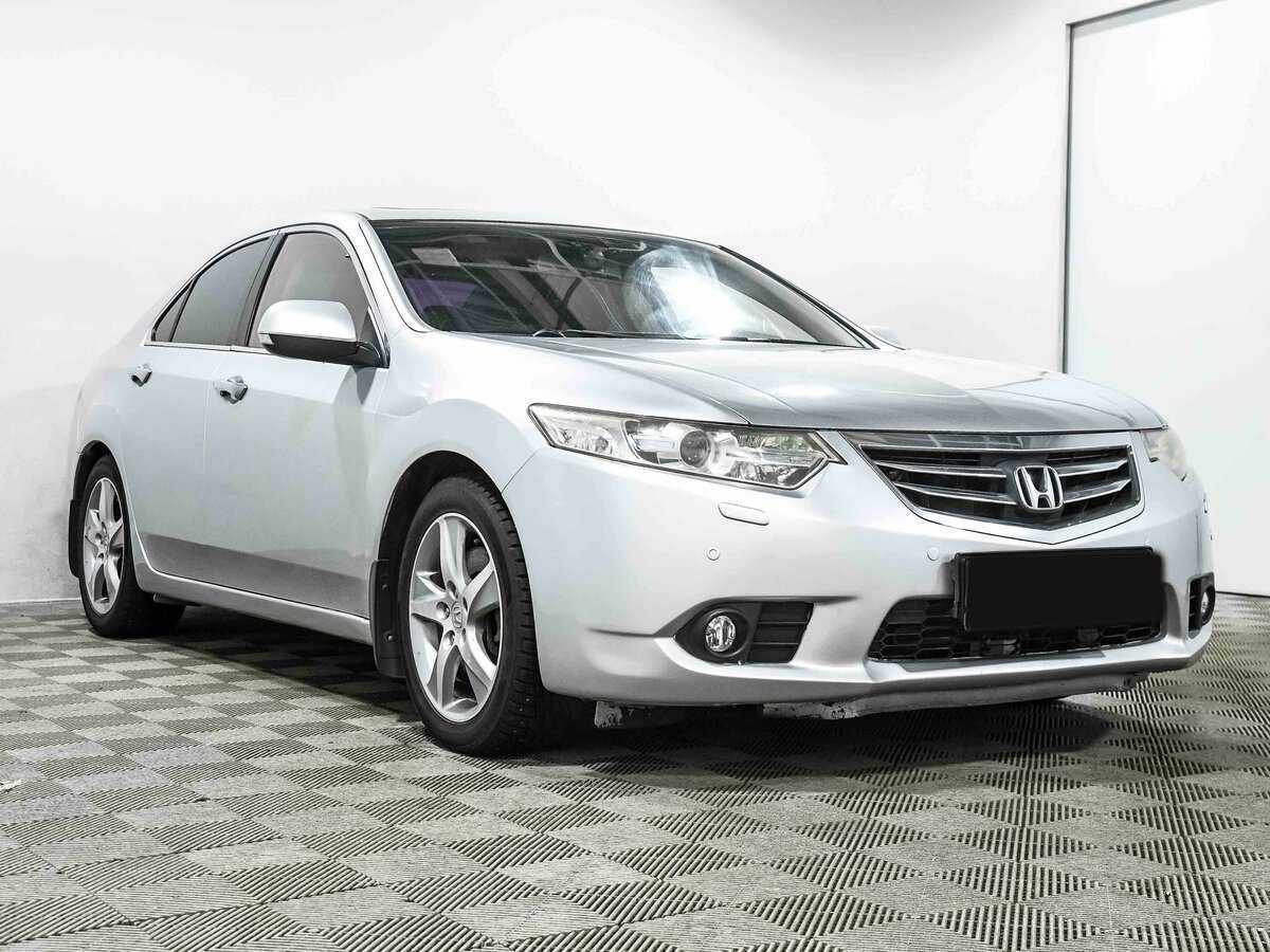 Купить Honda Accord с пробегом. Фото: #2
