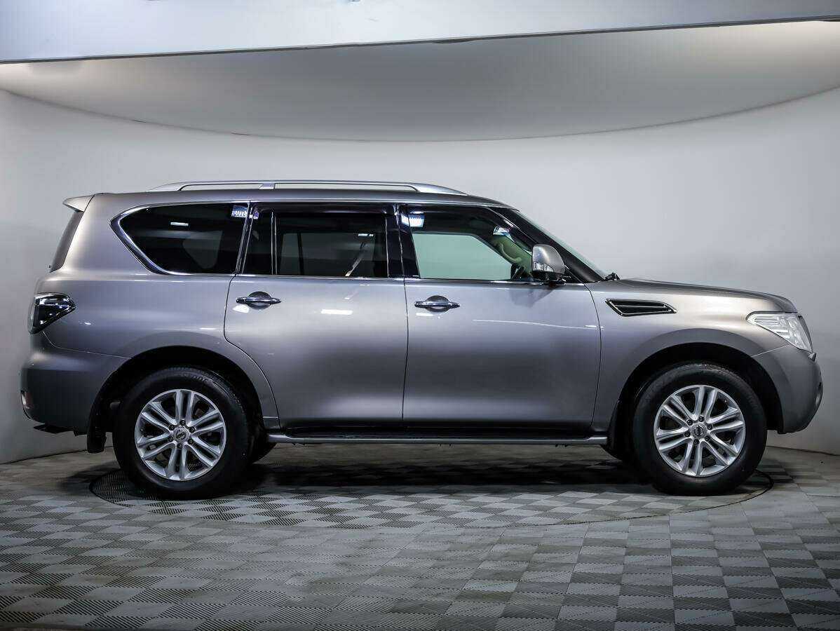 Купить Nissan Patrol с пробегом. Фото: #2
