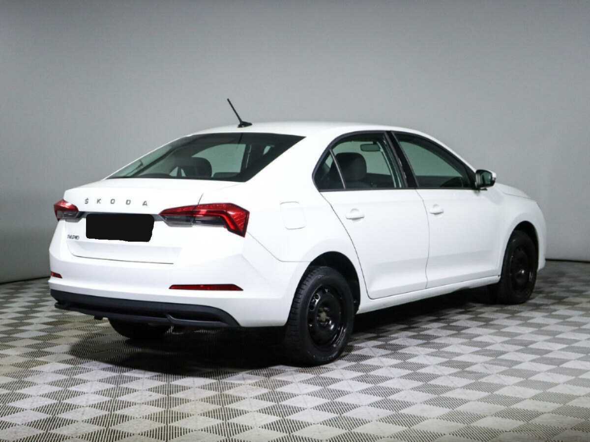 Купить Skoda Rapid с пробегом. Фото: #3
