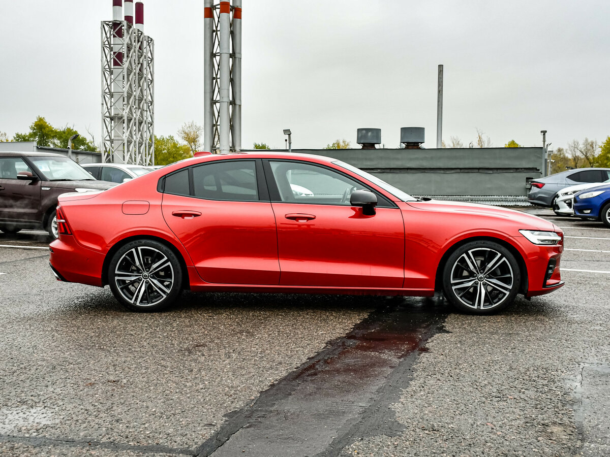 Купить Volvo S60 с пробегом. Фото: #3