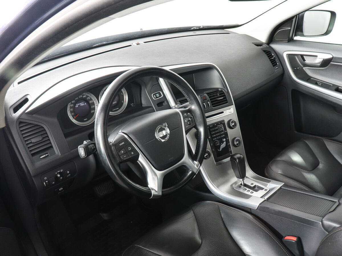 Купить Volvo XC60 с пробегом. Фото: #8