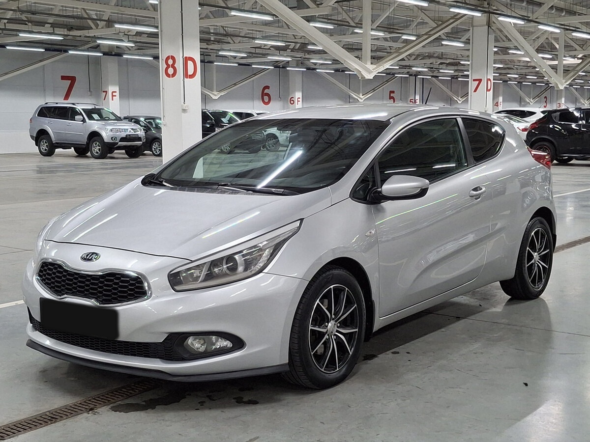 Купить Kia Ceed с пробегом. Посмотреть фото