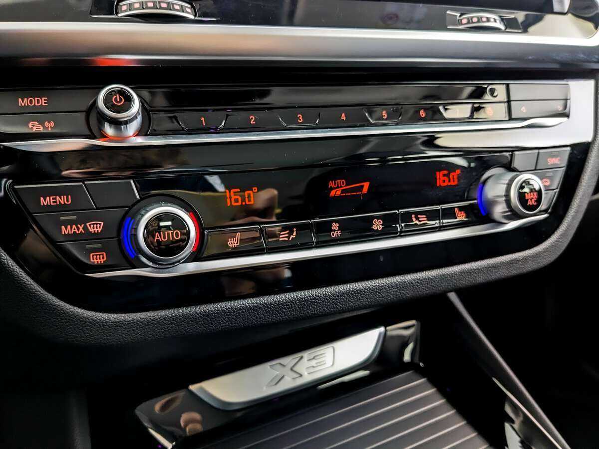 Купить BMW X3 с пробегом. Фото: #20