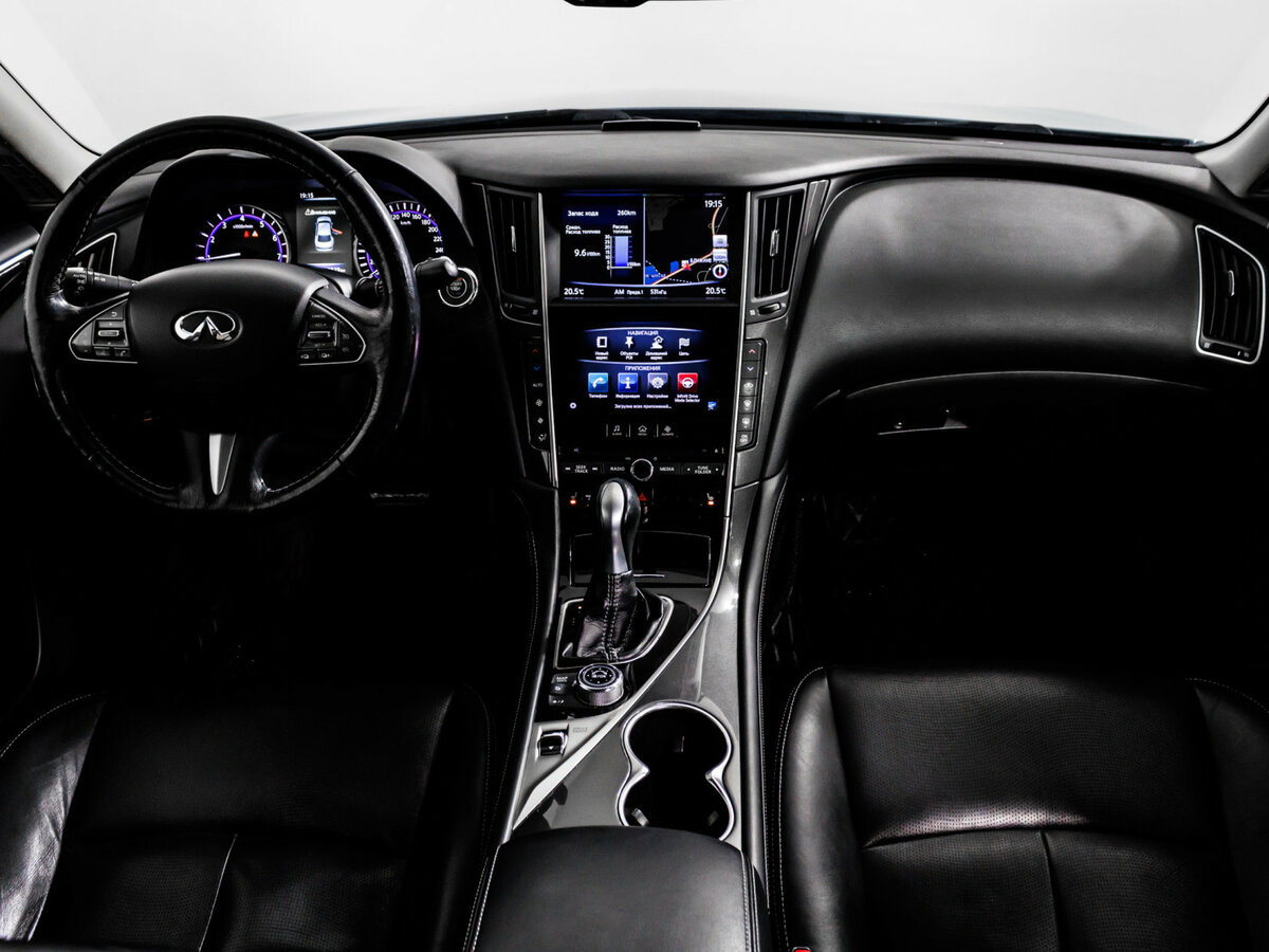 Купить Infiniti Q50 с пробегом. Фото: #10
