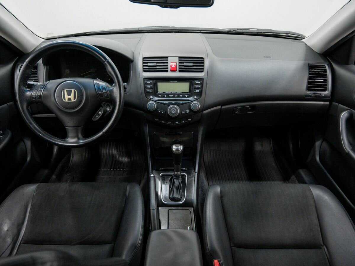 Купить Honda Accord с пробегом. Фото: #9