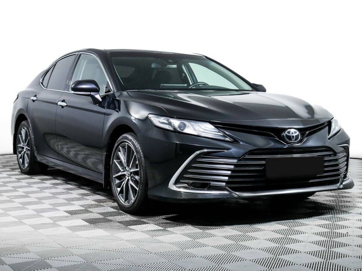 Купить Toyota Camry с пробегом. Фото: #2