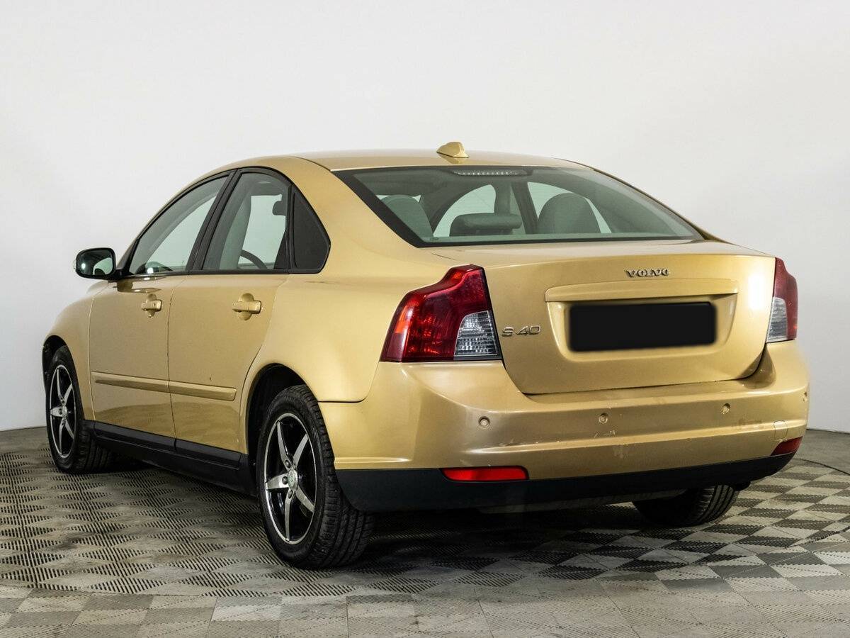 Купить Volvo S40 с пробегом. Фото: #6