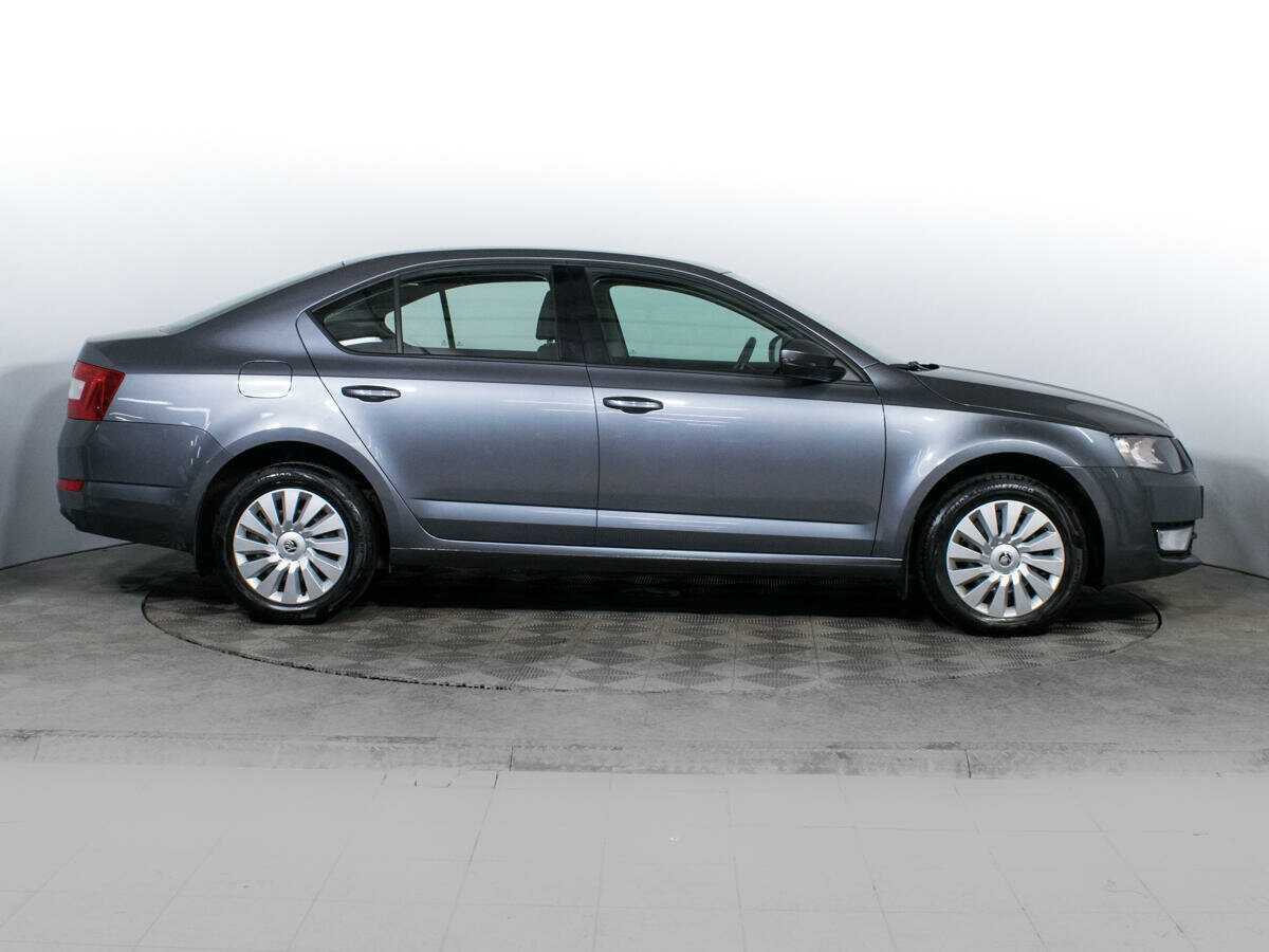 Купить Skoda Octavia с пробегом. Фото: #3