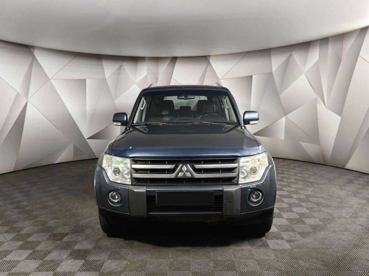 Купить Mitsubishi Pajero с пробегом. Фото: #6