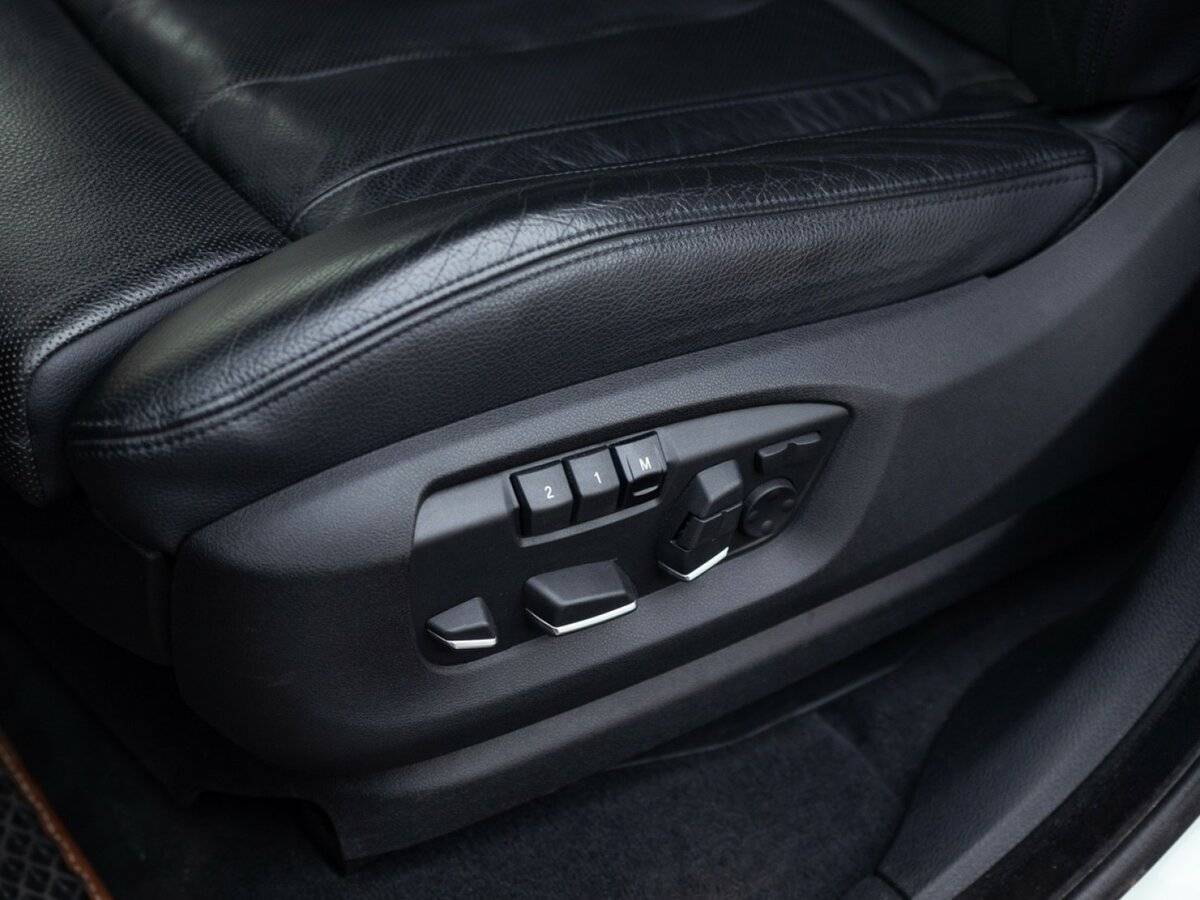 Купить BMW X5 с пробегом. Фото: #12