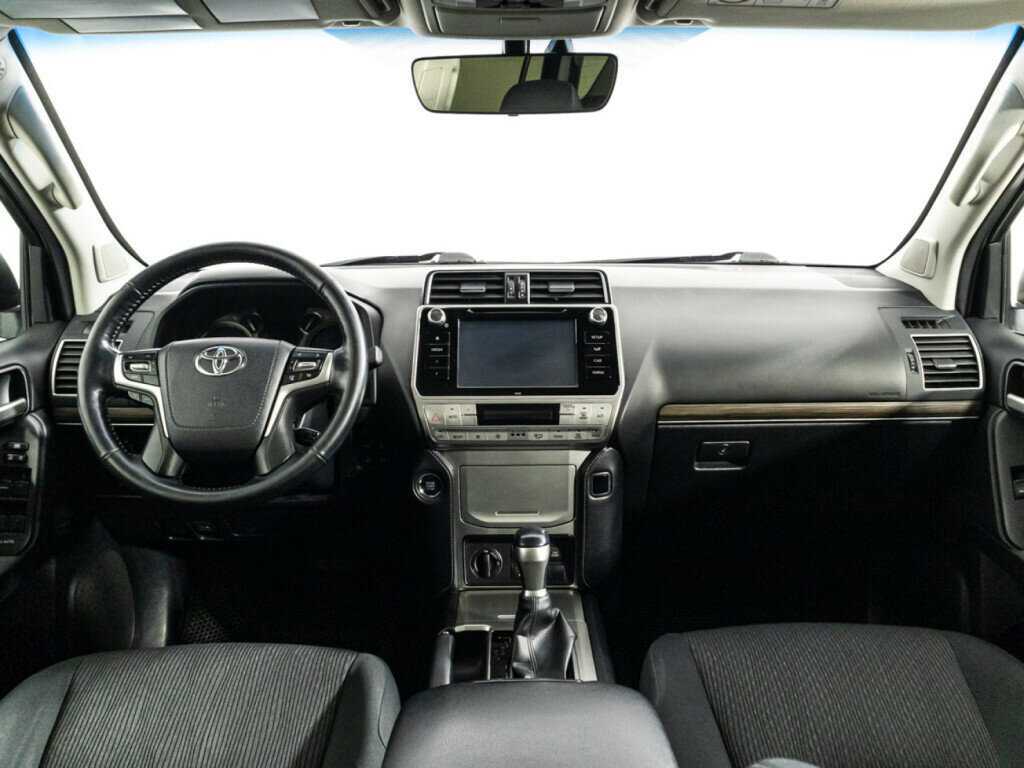 Купить Toyota Land Cruiser Prado с пробегом. Фото: #12