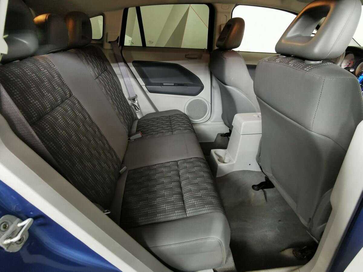 Купить Dodge Caliber с пробегом. Фото: #10