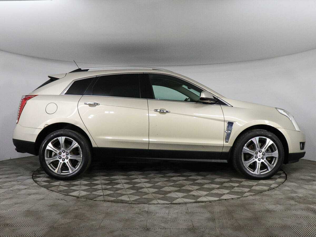Купить Cadillac SRX с пробегом. Фото: #3