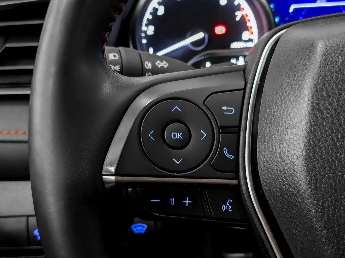 Купить Toyota Camry с пробегом. Фото: #27