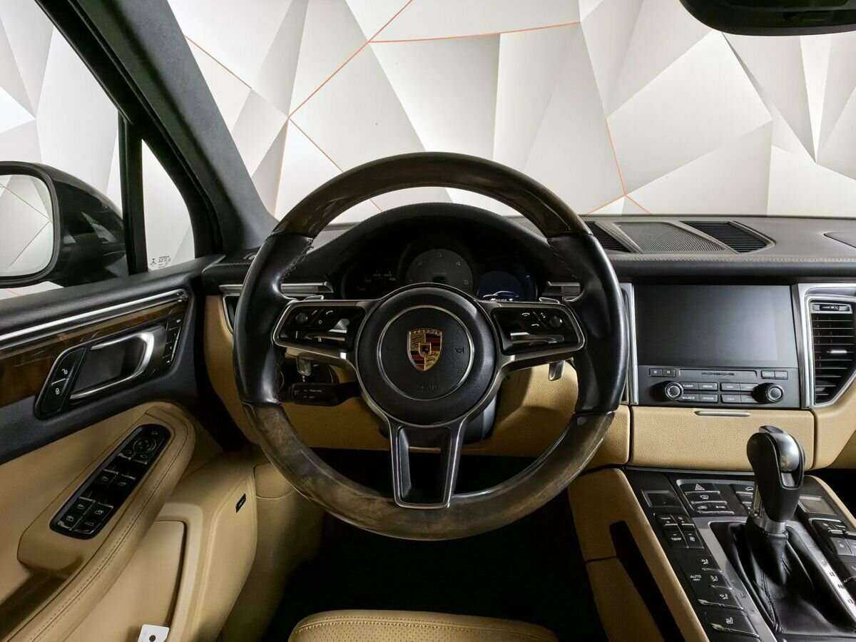 Купить Porsche Macan с пробегом. Фото: #13