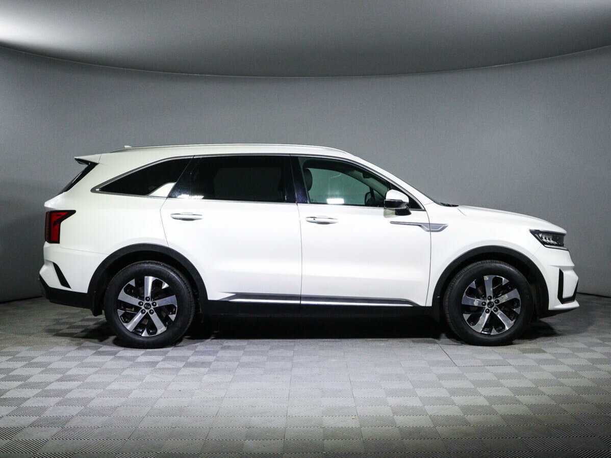 Купить Kia Sorento с пробегом. Фото: #3
