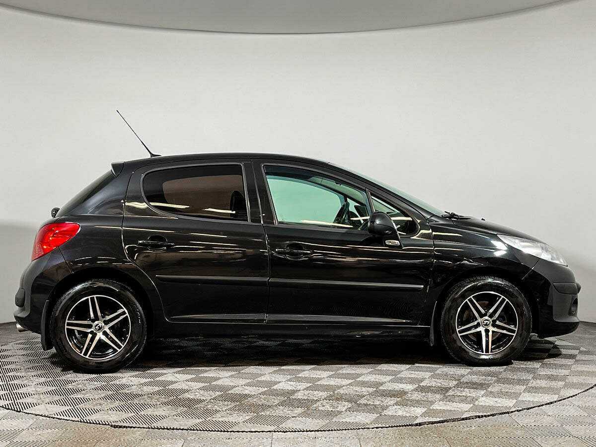 Купить Peugeot 207 с пробегом. Фото: #3
