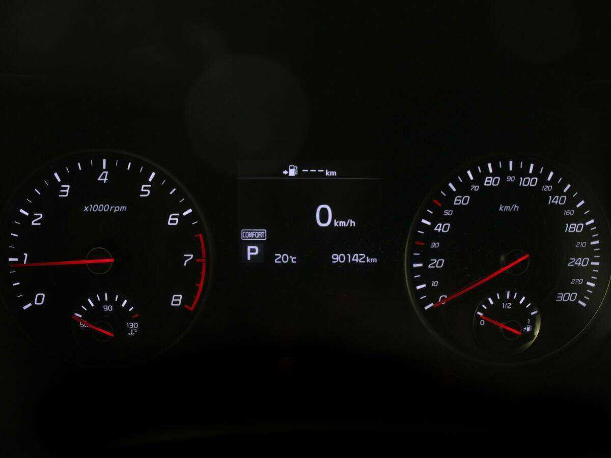 Купить Kia Stinger с пробегом. Фото: #7