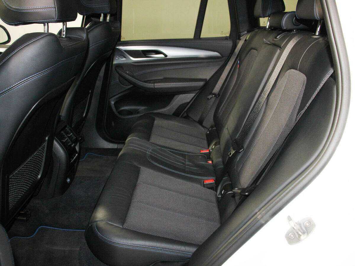Купить BMW X3 с пробегом. Фото: #8