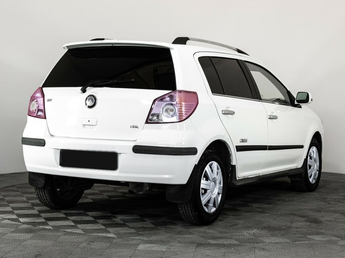 Купить Geely MK Cross с пробегом. Фото: #3