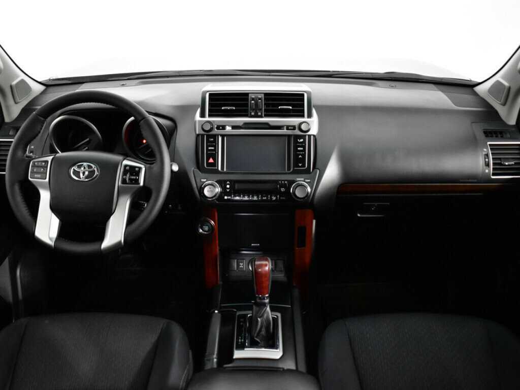 Купить Toyota Land Cruiser Prado с пробегом. Фото: #11