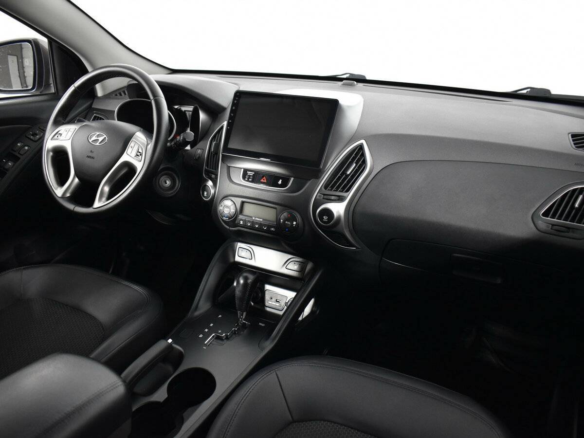 Купить Hyundai ix35 с пробегом. Фото: #9