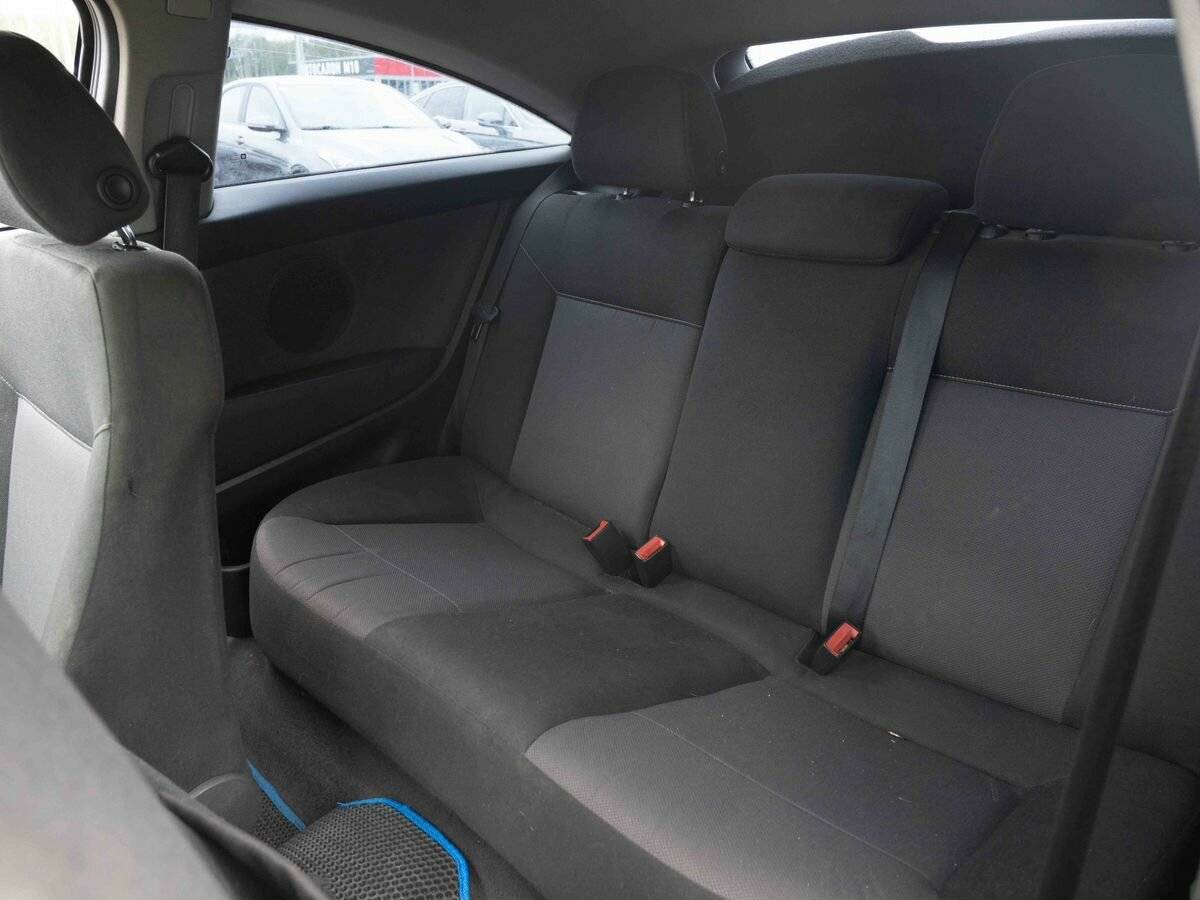 Купить Opel Astra с пробегом. Фото: #8