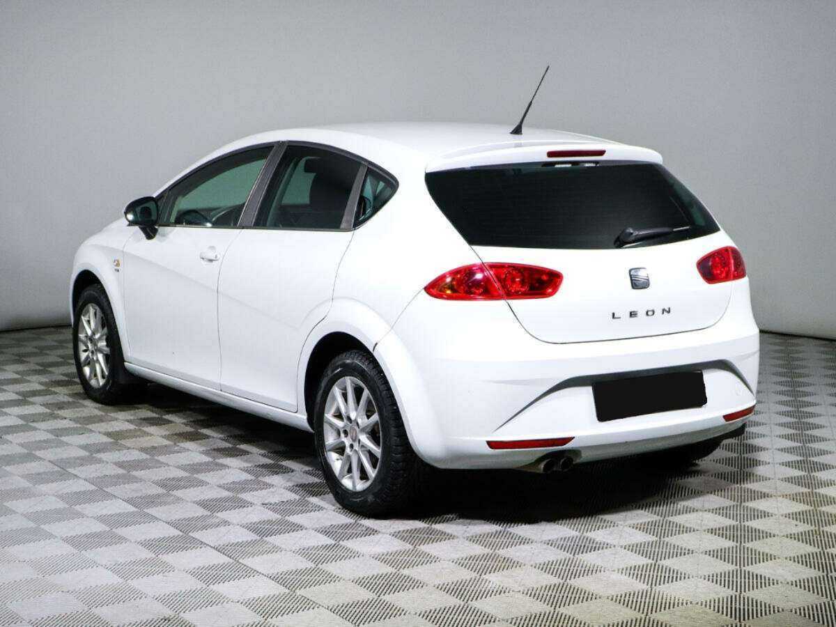 Купить SEAT Leon с пробегом. Фото: #5