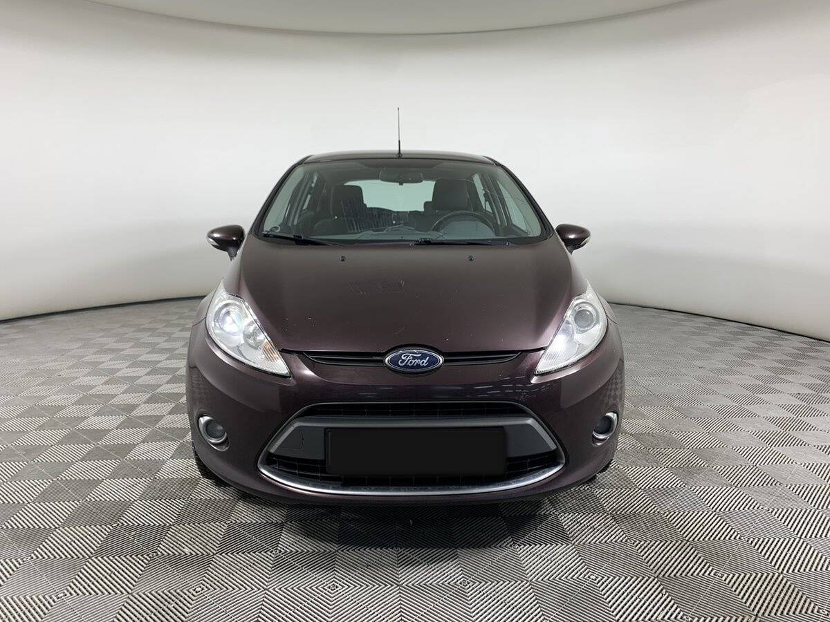 Купить Ford Fiesta с пробегом. Фото: #1