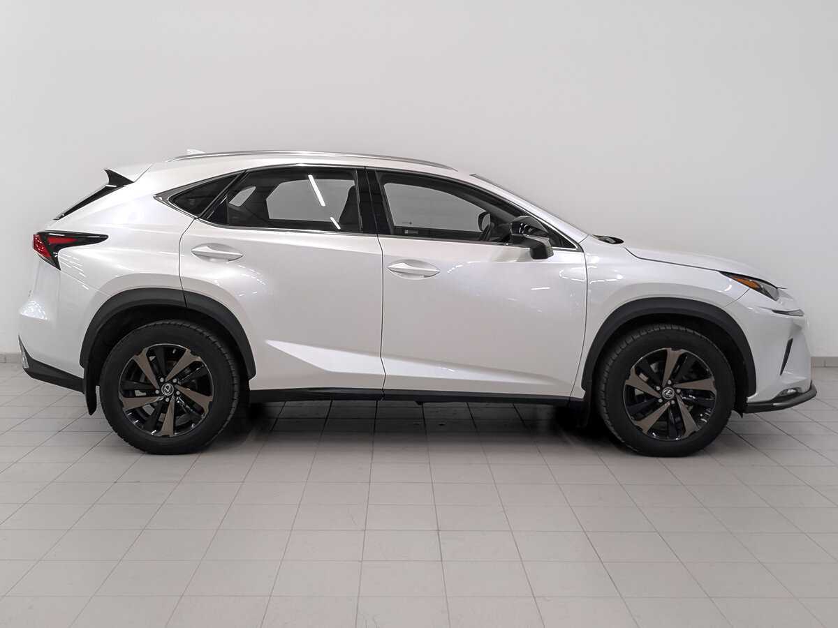 Купить Lexus NX с пробегом. Фото: #3