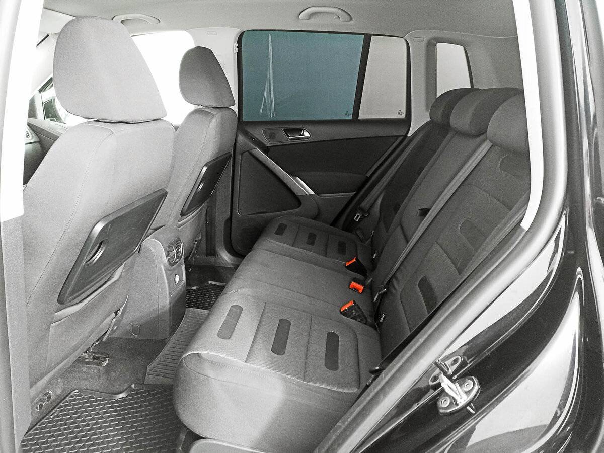 Купить Volkswagen Tiguan с пробегом. Фото: #11
