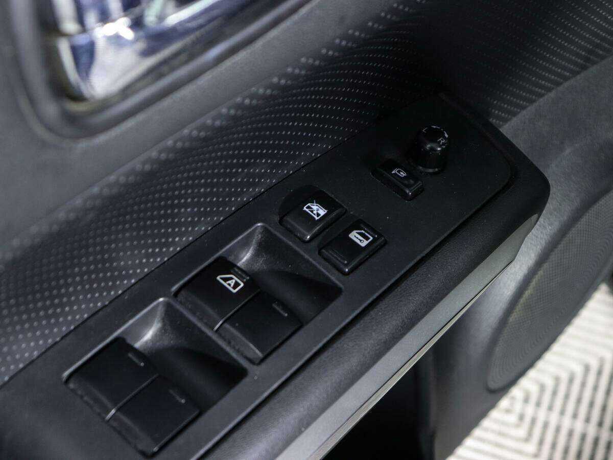 Купить Nissan X-Trail с пробегом. Фото: #14