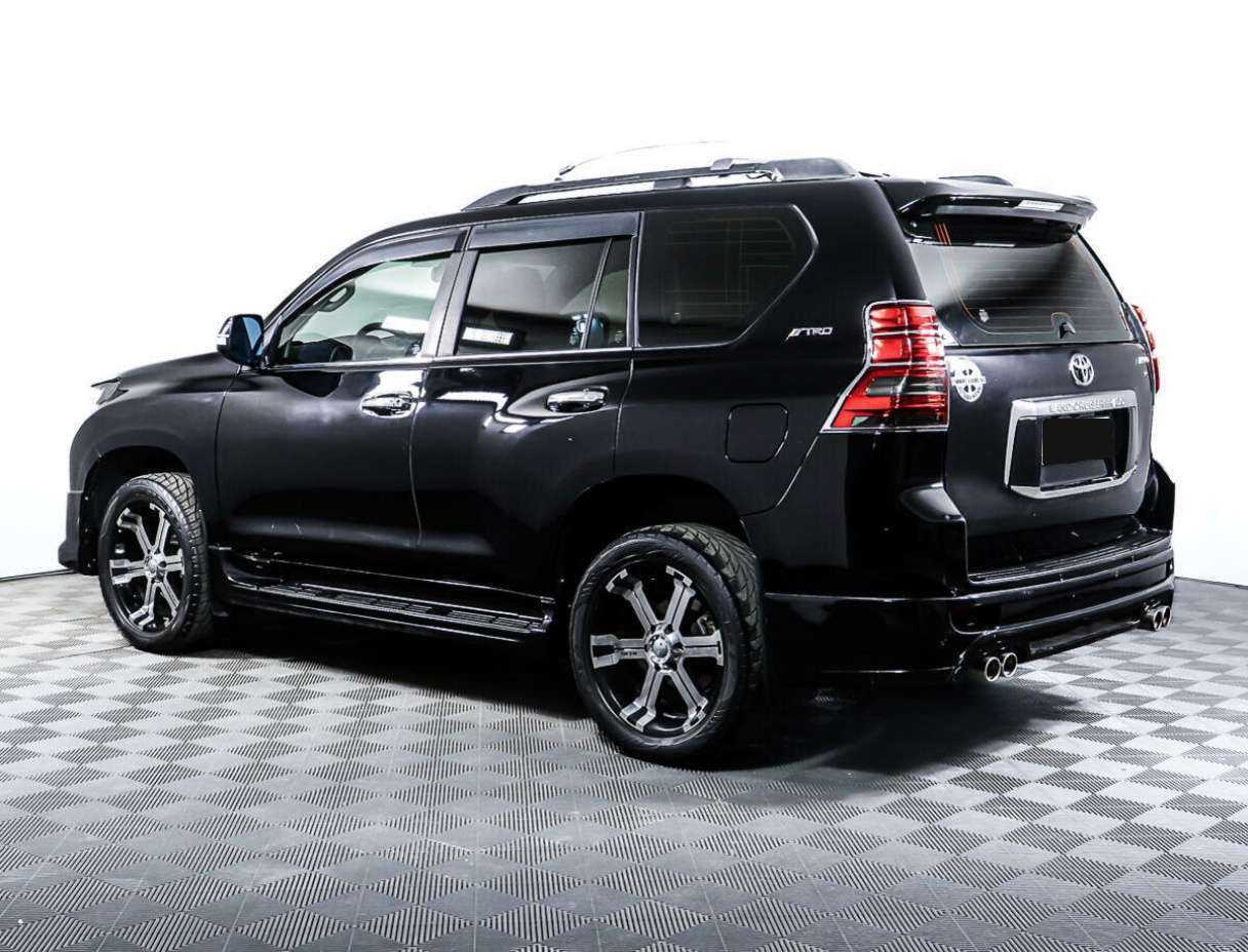 Купить Toyota Land Cruiser Prado с пробегом. Фото: #6
