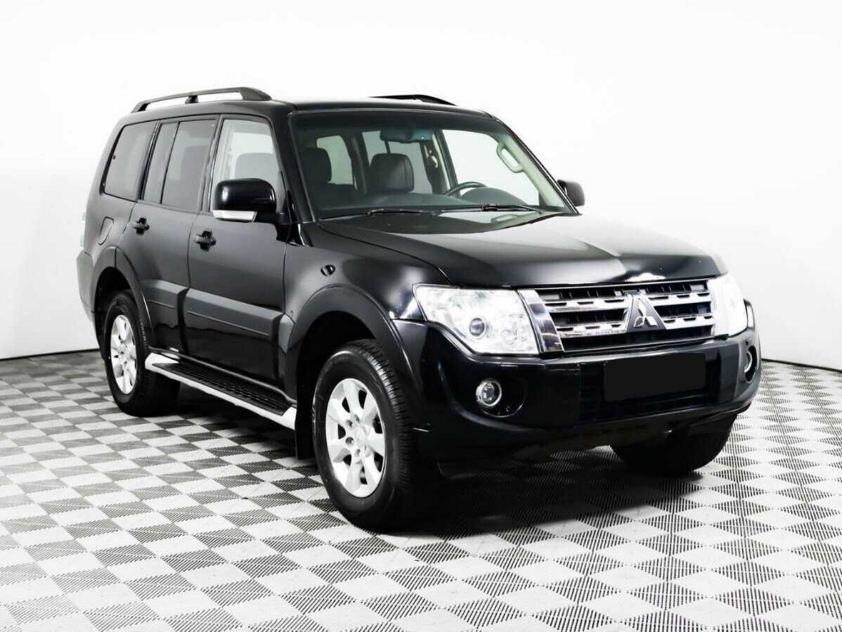 Купить Mitsubishi Pajero с пробегом. Фото: #2