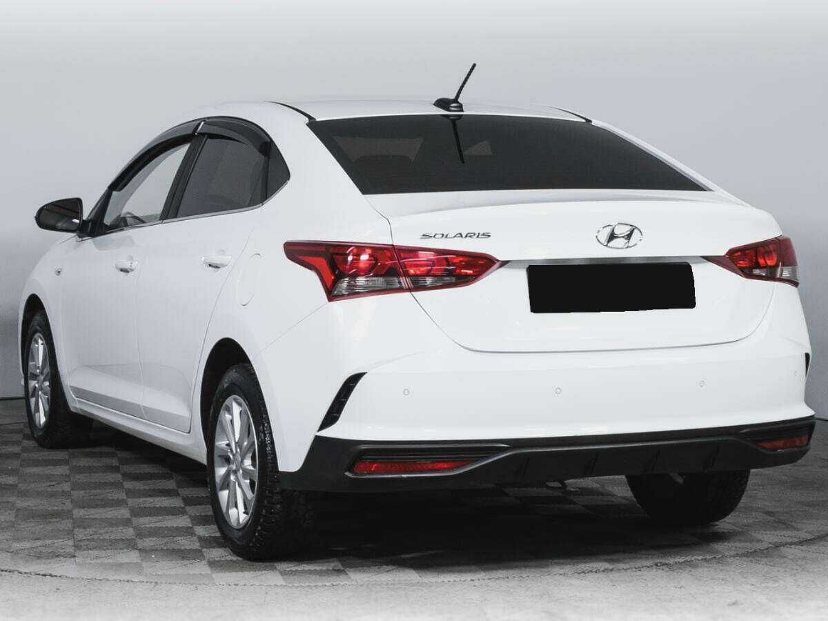 Купить Hyundai Solaris с пробегом. Фото: #6